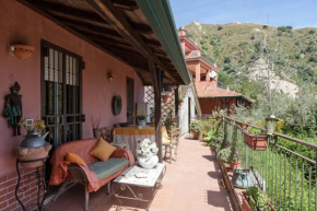Carly & Dane Vacation House Taormina